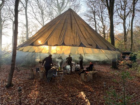 Forest School, 인테리어 디자인, Bushcraft, In The Woods, Glamping, Secret Garden, Fire Pit, Outdoor Spaces, Dream Life