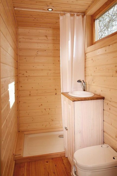 Outdoor Cabin Bathroom, Small Shed Bathroom Ideas, Tiny Cabin Bathroom Layout, Off The Grid Bathroom Ideas, Bathroom Shed Ideas, Tiny Home Shower Ideas, Shed House Bathroom, Off Grid Shower Ideas, Shed Bathroom Ideas