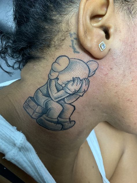 Kaws tattoo by rokmatic_ink Kaws Tattoo, Skull Hand Tattoo, Best Tattoo Ever, Tattoo Inspiration Men, Back Of Shoulder Tattoo, Tattoos For Black Skin, Leg Sleeve Tattoo, Shoulder Tattoos For Women, Small Tattoos For Guys