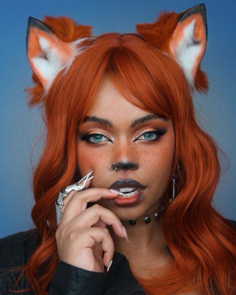 Eevee Makeup, Fox Makeup Look, Salem Costumes, Fox Costume Makeup, Fox Makeup Halloween, Kitsune Makeup, Aesthetic Hairstyle Ideas, Wolf Makeup, Aesthetic Hairstyle