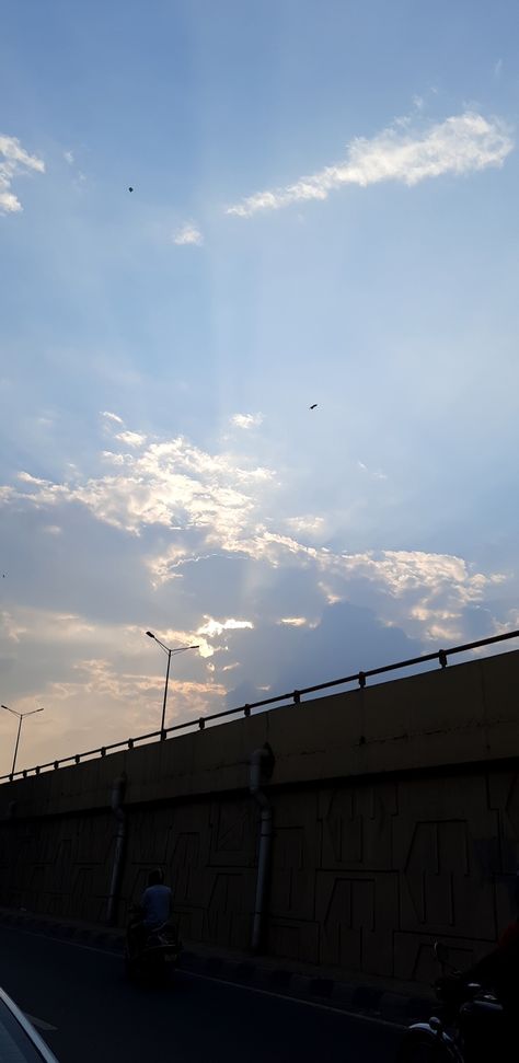 Fake Sky Pictures, Morning Park Snapchat, Delhi Sky Aesthetic, Indian Sky Aesthetic, Delhi Evening Snap, Fake Day Snaps, Delhi Morning Snapchat, Delhi Morning Snap, Day Sky Pictures