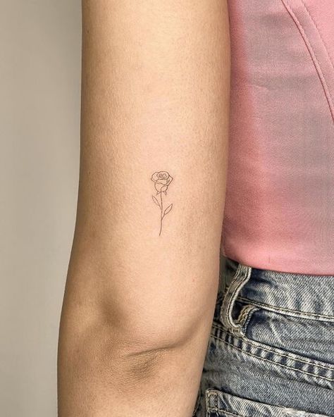 Small Rose Tattoo For Women, Rose Minimalist Tattoo, Small Rose Tattoos For Women, Tattoo Ideas Female Rose, Rose Tattoo Fine Line, Rose Tattoo Women, Rose Line Tattoo, Rose Fine Line Tattoo, Dainty Rose Tattoo