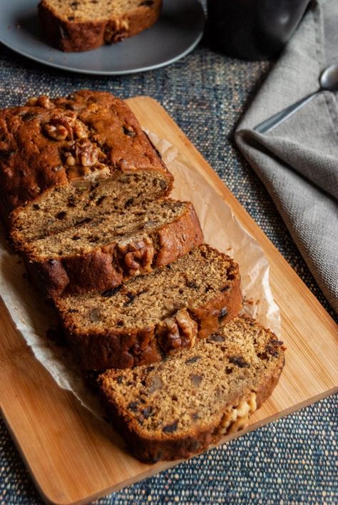 Walnut Loaf Cake, Sultana Cake, Date And Walnut Loaf, Date Loaf, Paleo Flour, Date And Walnut, Malt Loaf, Banana Walnut Cake, Date And Walnut Cake