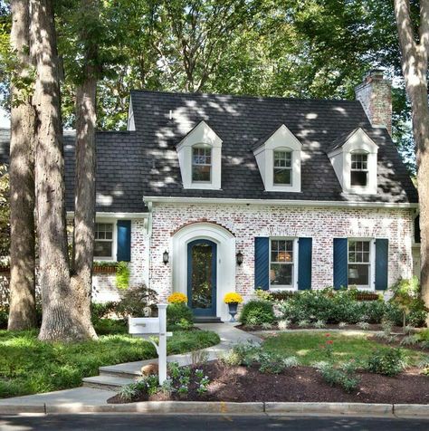 Adorable house by Anthony Wilder Design/Build http://www.houzz.com/photos/6087247/Trimmed-to-Perfection-traditional-exterior-dc-metro Blue Shutters, White Wash Brick, Casas Coloniales, Style Cottage, Painted Brick, House Goals, Garden Cottage, Exterior Brick, Style At Home