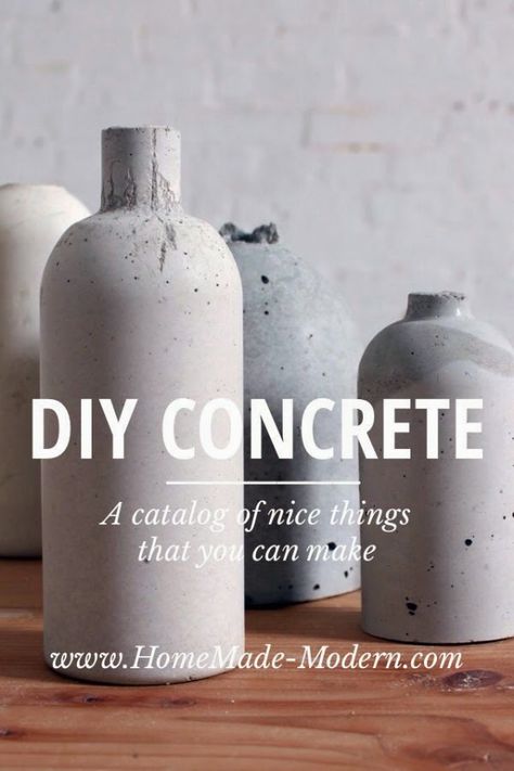 Concrete Vase Diy, Concrete Vase, Homemade Modern, Decoration Beton, Vase Diy, Cement Diy, Concrete Vases, Astuces Diy, Diy Concrete