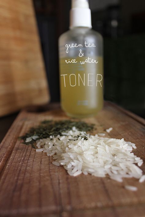 the Roses: Green Tea and Rice Water Facial Toner plus New Routine Essential Oil Toner, Diy Rice Water, Rice Water Toner, Green Tea Face Wash, Diy Toner, New Routine, Rice Water, Diy Spa, Homemade Bath Products