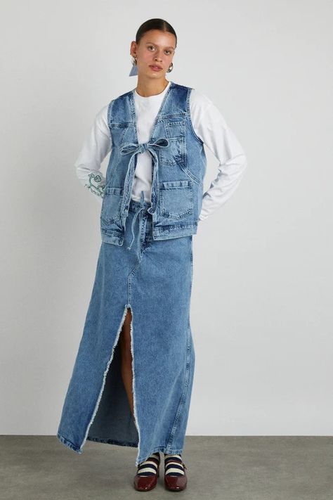 Vest Street Style, Denim Vest Outfit, Fw 2024, Bow Embroidery, Denim Tie, Hijabi Fits, Floral Trousers, Big Board, Long Denim Skirt