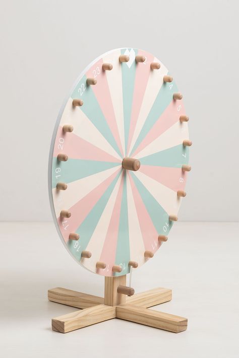 Spinning Wheel Game, Diy Spinning Wheel, Craft Market Display, Vendor Displays, Aloha Party, Instagram Branding Design, Handmade Baby Toys, Cardboard Display, Bible School Crafts