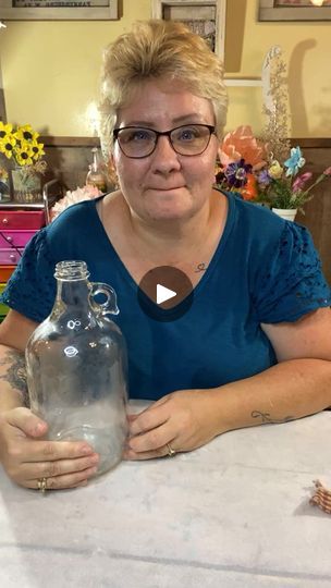 Glass Milk Jug Crafts, Gallon Wine Jug Crafts, Painted Jug Ideas, Primitive Decorating Country Rustic Farmhouse, Glass Jugs Decor Ideas, Gallon Jugs Crafts, Glass Jugs Crafts, Empty Pill Bottle Crafts, Wine Jug Crafts