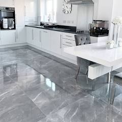 Symmetrical Kitchen, Grey Marble Floor, Marble Floor Kitchen, Modern Floor Tiles, Grey Kitchen Floor, Marble Flooring Design, Tile Floor Living Room, Interior Dapur, Grey Floor Tiles