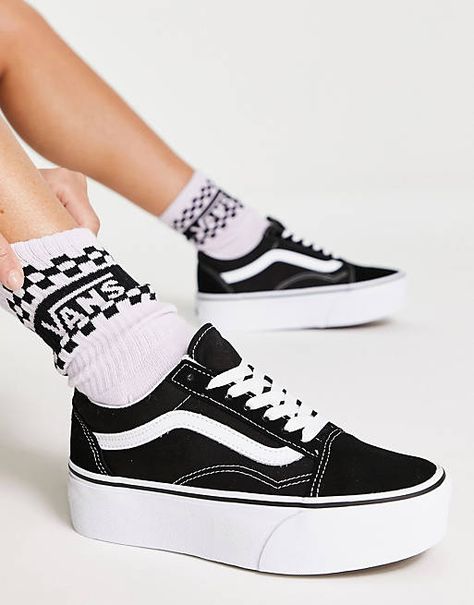 Vans shoes old skool