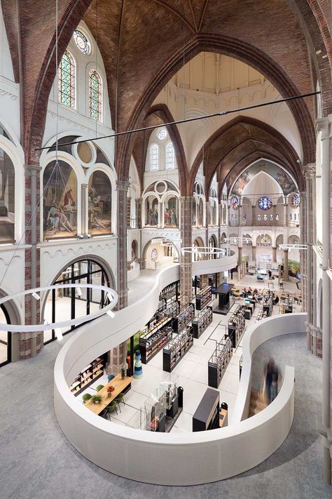 Libraries Around The World, Church Conversions, Renovation Architecture, Library Architecture, Community Space, Adaptive Reuse, Community Center, Library Design, Interior Architecture