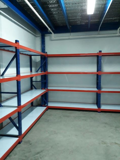 Metal Shelves Ideas, Store Rack Design, Metal Shelving Ideas, Rack Design For Shop, Metal Racks Storage Ideas, Shop Rack Design, Warehouse Storage Ideas, Garage Racks, Warehouse Layout