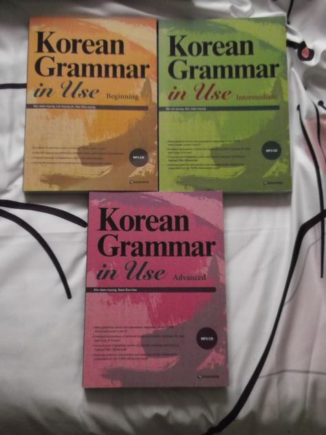 Korean grammars Korean Grammar Book, Learning Korean Books, Korean Aesthetic Language, Korean Study Book, Learn Korean Book, Korean Language Learning Aesthetic, Learn Korean Aesthetic, Learning Korean Aesthetic, Korean Learning Book