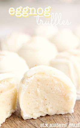 Eggnog Truffles Recipes | Six Sisters' Stuff These Egg Nog Truffles, taste like Christmas. They have the best flavor, with the slightest hint of Egg Nog. Even if you aren't an Egg Nog lover, you are going to love these. They are so easy to make, and are yummy. Eggnog Truffles, Eggnog Dessert, Six Sisters Stuff, Candy Truffles, Six Sisters, Eggnog Recipe, Egg Nog, Truffle Recipe, Oreo Dessert