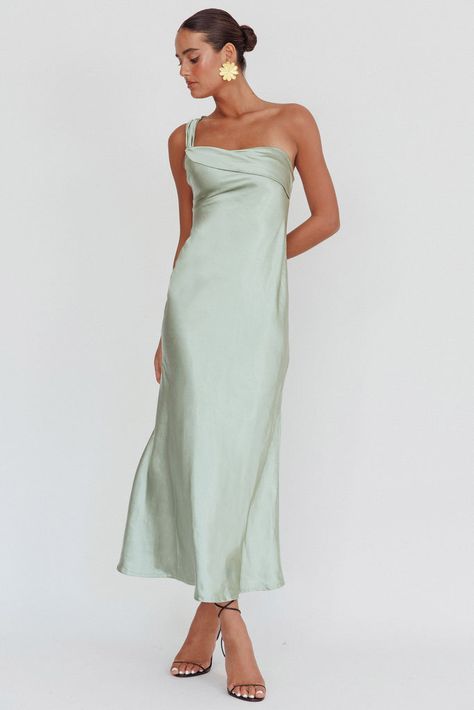 Sage Green Dress Satin, Satin Bridesmaid Dresses Green, Seafoam Green Prom Dress, Pastel Green Bridesmaid Dresses, Sage Green Bridesmaid Dresses Satin, Light Green Long Dress, Green Dresses Formal, Sage Green Satin Dress, Sage Green Bridesmaids