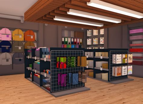 Blocksburg Room Ideas￼, Bloxburg Builds, House Decals, House Decorating Ideas Apartments, Small House Layout, City Layout, Tiny House Layout, Diy House Plans, House Floor Design