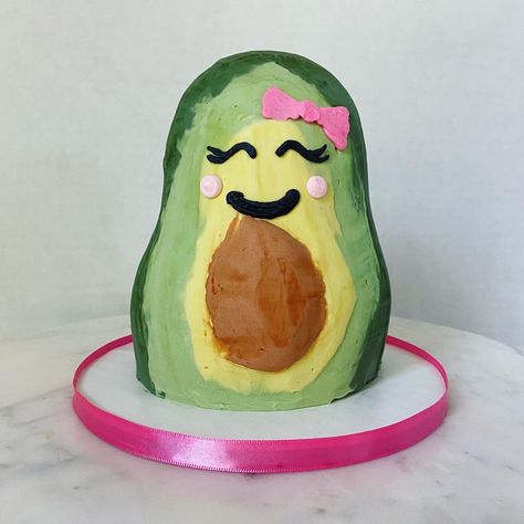 Avocado Smash Cake, Avocado Birthday Cake, Avocado Birthday, Avocado Smash, Smash Cake, Cake Smash, Cake Decorating, Avocado, Party Ideas