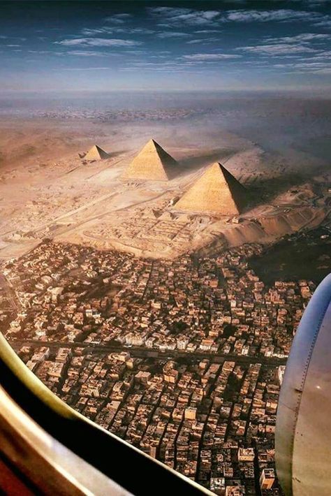 Great Pyramids Of Giza, Giza Plateau, Egypt Museum, Pyramids Egypt, Giza Egypt, Great Pyramid Of Giza, Egyptian Pyramids, Visit Egypt, Scenery Pictures