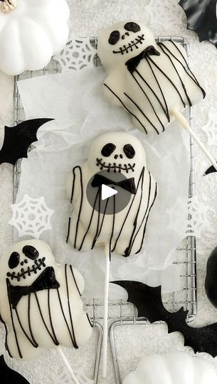 241K views · 279 reactions | Jack Skellington Oreo Truffles💀 YAY or NAY? Who wants one? Follow @thelittleblogofvegan for the best vegan recipes! 

It’s officially SPOOKY SEASON👻💀 Make my 4 Ingredient & No-Bake Oreo Truffles shaped like the pumpkin king himself… Jack Skellington! They’re vegan, easy, SUPER delicious, fun & perfect for Halloween! You’ll love them! 

🖤 COMMENT ‘JACK POPS’ and I’ll DM you the recipe! Or just head to my site! 

——> Get the full recipe on my website: thelittleblogofvegan.com 
Type ‘Jack Skellington Oreo Truffles’ in the search bar of my site! 
You can also click the link in my IG bio to head directly to my site! 

#jackskellington #nightmarebeforechristmas #jackskeleton #oreo #truffles #nobake #spookyseason #halloweenfood #spookytreats #halloween | The littl The Pumpkin King, Ig Bio, Oreo Truffles, Pumpkin King, Spooky Treats, Yay Or Nay, Best Vegan Recipes, 4 Ingredient, Search Bar