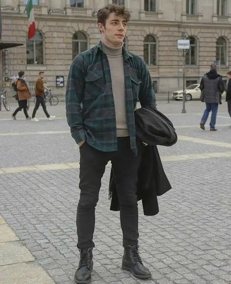 Men's 2024 Capsule Wardrobe: Blend Casual with Business Chic Mens Chelsea Doc Martens Outfits, Doc Martens Outfit Fall Men, European Mens Fashion Street Style, Casual Men Outfits Aesthetic, Masculine Outfits Men, Dad Style Men's Fashion, Cool Guy Outfits, Men Boots Outfit, Men College Outfits