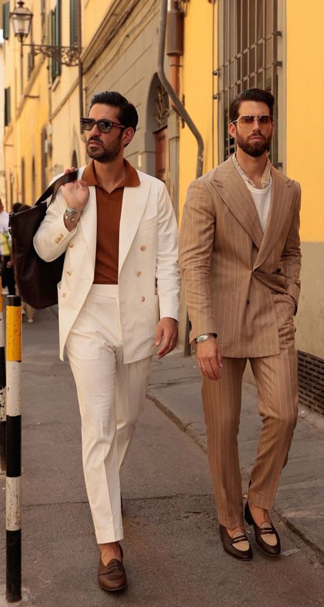 Italy Spring Outfits, Tux Prom, Masculinity Quotes, Italy Spring, Italian Mens Fashion, Summer Suits Men, Party Jacket, Quotes Empowering, Cl Fashion