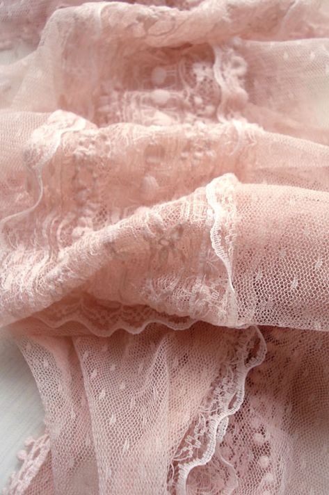 Color Rosa Pastel - Pale Pink!!! lace Rose Pastel, Pearl And Lace, Linens And Lace, Tickled Pink, Everything Pink, Pretty Pastel, Pink Love, Lace Tank, Color Rosa