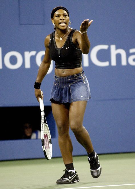 Venus And Serena Williams' Coolest Tennis Outfits | HuffPost Outfits With Tennis Skirts, Serena Williams Outfit, Tennis Inspiration, Serena Williams Body, Serena Williams Tennis, Venus And Serena Williams, Williams Tennis, Tennis Outfits, Andre Agassi