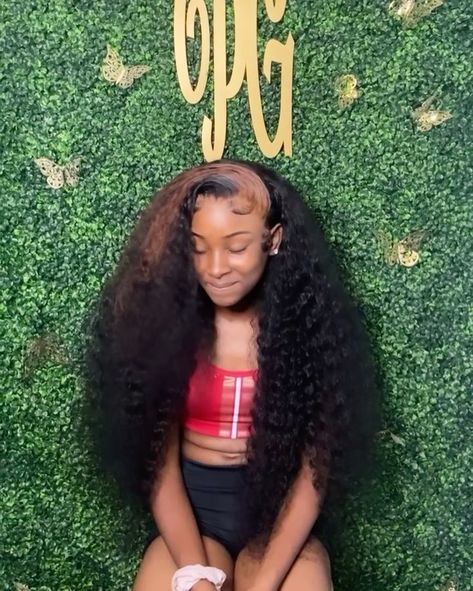 Push Over Frontal Wig, Flip Over Wig Install Deep Wave, Fishtail Braid Wig Install, Yellow Frontal Wig Install, Widows Peak Wig Install, Frontal Wigs, Baddie Hairstyles, Custom Color, Wigs