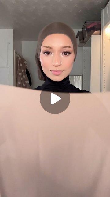 Hijab Tutorial, Maryam Malik, Traditional Headwear, Head Wrapping, Hijab Ideas, Hijab Trends, Muslimah Fashion, Chic Look, Style Icon