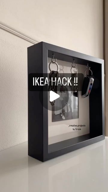 Ikea Sannahed Frame Ideas, Ikea Frames Ideas, Sannahed Frame Ikea, Ikea Frames Hack, Diy Key Holder Ideas Creative, Diy Photo Holder, Bathtub Aesthetic, Ikea Picture Frame, Key Holder Diy