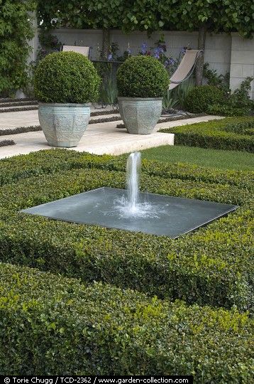 In Detail: TCD-2362 Formal Pond, Boxwood Garden, Garden Water Feature, Pond Fountains, Classic Garden, Water Features In The Garden, Contemporary Garden, Garden Fountain, Garden Fountains