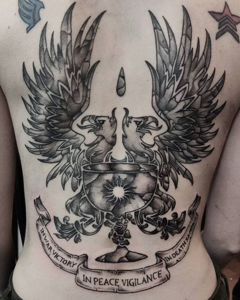 ----> swipe for more!  Any Dragon Age fans out there? Got to do this awesome back piece on the most bad-ass Grey Warden Commander ever. FOR… Grey Warden Tattoo, Grey Warden Art, Dragon Age Tattoo Ideas, Dragon Age Tattoo, Gryphon Tattoo, Age Tattoo, Grey Warden, Back Piece Tattoo, Taurus Tattoos