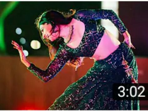 Solo Dance Songs, Sangeet Dance Video Performance, Sangeet Dance Video, Solo Dance Performance, Sangeet Choreography, Solo Dance Video, Rap Music Playlist, Songs For Dance, Indian Wedding Songs