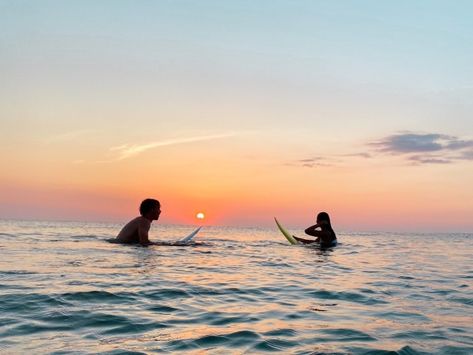 heaven on earth 🌞 | ella-simpson Surf Aesthetic, Surf Vibes, Obx Dr, Surf Life, Surfer Girl, Beach Vibes, Outer Banks, Summer Aesthetic, Beach Life