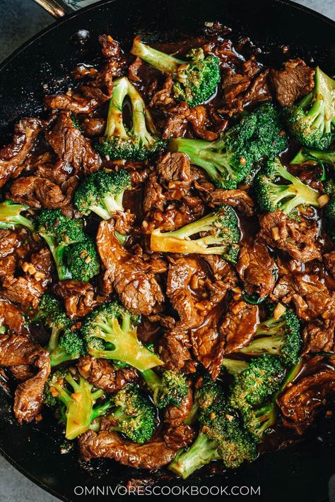 Healthy Beef And Broccoli, Chinese Beef And Broccoli, Steak And Broccoli, Chinese Beef, Easy Beef And Broccoli, Homemade Chinese Food, Asian Beef, Meal Options, Chinese Cooking Recipes