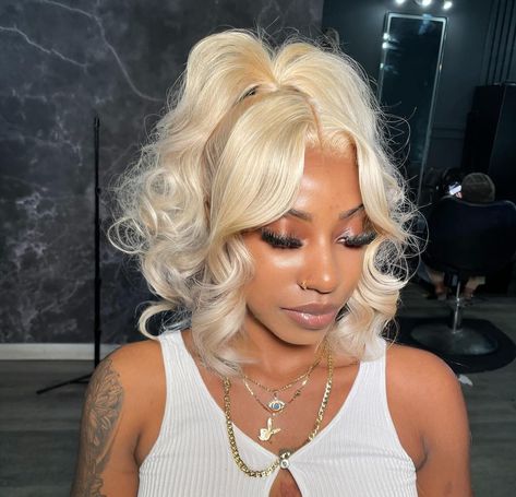 Blonde Up Do Black Women, Blonde Pin Up Hairstyles For Black Women, Frontal Hairstyles Black Women, Up Hairstyles For Black Women, Up Do Black Women, Blonde Hair Ponytail, Bday Hairstyles, Pin Up Hairstyles, Cornrows Natural