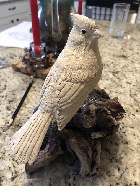 Hand carved by Jim Durow Wood Bird Carving, Wood Carving Bird, Wood Carved Birds, Cardinal Wood Carving, Carved Birds, Bird Carving Patterns, Ceramic Birds Sculpture, Wood Carving Art Sculpture, Tre Kunst