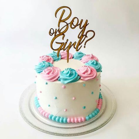 Gender Reveal Buttercream Cake, Gender Reveal Cake And Cupcake Ideas, General Reveal Cakes, Gender Reveal Party Cake Ideas, Gender Reveal Cake Ideas Boy Or Girl, Reveal Cakes Gender, Gender Reveal Simple Cake, Gender Reveal Cake Decoration, Cakes For Gender Reveal Party