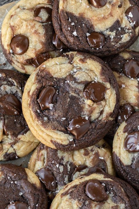 Marbled Brownie Chocolate Chip Cookies - Fresh Bean Bakery Fresh Bean Bakery, Brookies Recipe Cookie Brownies, Brookies Recipes, White Chocolate Filling, Brookies Recipe, Brown Butter Chocolate Chip Cookies, Chocolate Chip Brownies, Fudgy Brownie, Chocolate Chunk Cookies