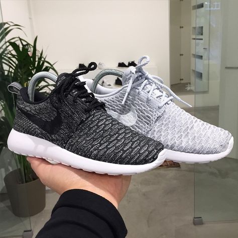 NEW ARRIVALS: Nike wmns rosherun flyknit "wolf grey & black" #reissuetilburg #reissuedenbosch #reissuesneakers #teamreissue #teamroshe #rosherunflyknit #flyknitrosherun Shoes Nike Women, Nike Trainer, Nike Free Runners, Nike Outlet, Nike Free Run, Roshe Run, Nike Tennis, Nike Trainers, Nike Shoes Cheap