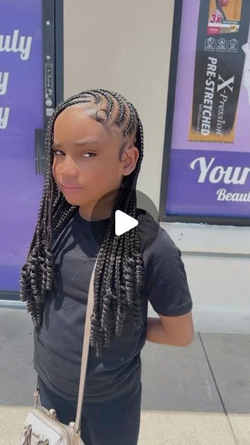 Cute Braids Hairstyles For School, Lemonade Braids With Knotless Kids, Lemonade Braids For Kids Black, Natural Hairstyles For 12 Year Girl Black, Lemonade Braids With Design On The Side, Back 2 School Hairstyles Braids, Black Girls Hairstyles For Kids Braids Cornrows Natural Hair Styles, Braids For 9 Yrs Old, Styles For Little Black Girls Hair