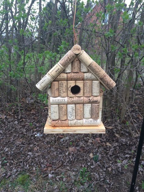 WINE CORK BIRDHOUSE by STARBIRDCASTLES on Etsy Cork Birdhouse, Wine Cork Birdhouse, Wine Cork Trivet, Earth Projects, Cork Trivet, Cork Projects, Cork Art, Wine Cork Crafts, Bird Houses Diy