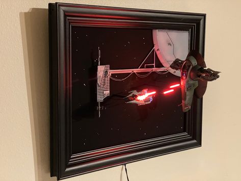 Super Hero Diorama, Picture Frame Diorama, Star Wars Diorama Diy, Frame Diorama, Starwars Diorama, Realistic Spaceship, Star Wars Collection Display, Wall Diorama, Star Wars Diorama