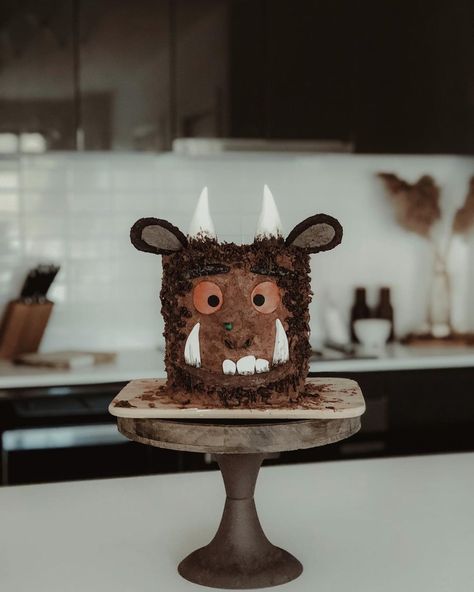 Niall Birthday, Gruffalo Cake, Pictures Of Cakes, Gruffalo Party, Mimi Birthday, 3rd Birthday Cakes, 2 Birthday Cake, Childrens Birthday Cakes, Types Of Cakes