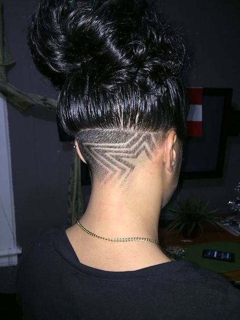 Undercut Patterns Women, Undershave Designs, Girl Undercut Design, Undercut Designs For Women, Girls Undercut, Undercut Design, Hair Tattoo Designs, Girl Undercut, Undercut Hair Designs