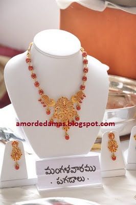 Its all about jewellery: Edu Vaarala Nagalu 7 Varala Nagalu Set, Pagadalu Jewellery, Simple Diamond Jewelry, Coral Jewellery, Coral Jewelry Set, Antique Gold Earrings, Bridal Jewellery Design, Gold Jewelry Simple Necklace, Beautiful Gold Necklaces