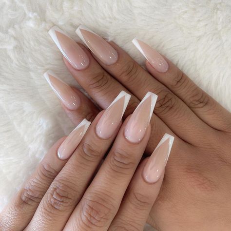 Acrylic V French Tip Nails, V French Nails Coffin, Elegant Ballerina Nails, Deep V French Tip Nails Coffin, Fiancé Nails, Nagel Inspo Ballerina, French Tip Nails Ballerina Shape, Nail Inspiration Ballerina, French Manicure Coffin Shape