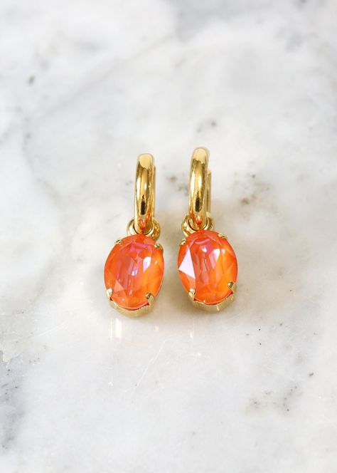 Orange Prom Dress Jewelry, Orange And Gold Jewelry, Orange Statement Earrings, Orange Earrings Aesthetic, Orange Earrings Outfit, Orange Accessories Aesthetic, Pink And Orange Earrings, Orange Jewelry Aesthetic, Crystal Earrings Aesthetic