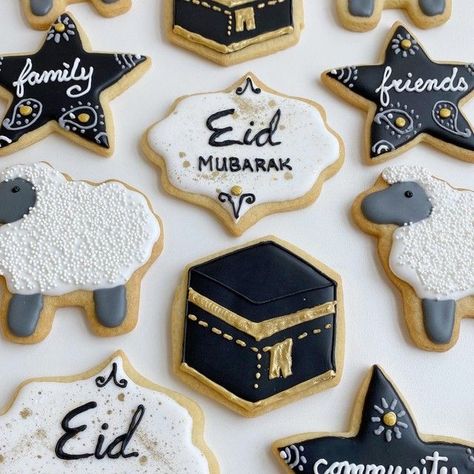 Evil Eye Cookies Decorated, Eid Sugar Cookies, Ramadan Cookies Decorated, Eid Cookies Decoration, Eid Mubarak Cookies, Eid Desserts, Ramadan Cookies, Eid Biscuits, Eid Cookies